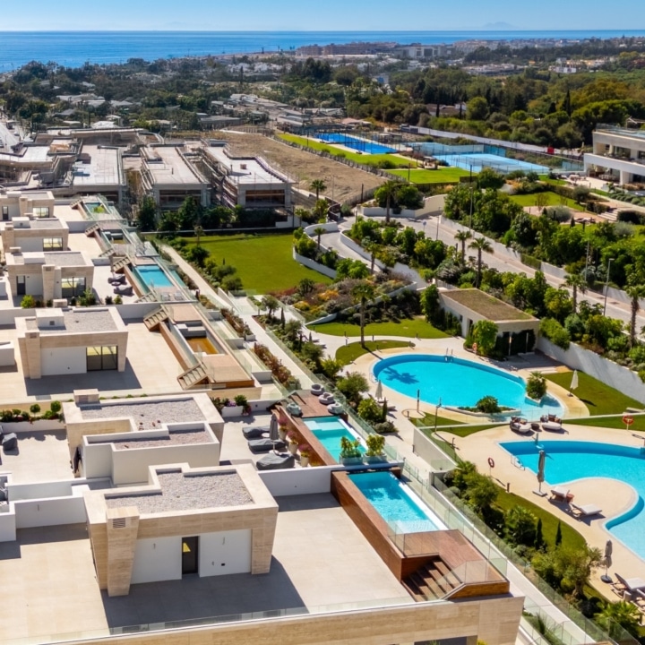 Three bedroom duplex penthouse within the exclusive Phase 3 of Epic, Marbella Golden Mile Picture