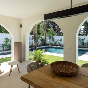 Newly renovated villa located in a prestigious beachside residential area of Casasola, Estepona Picture 17