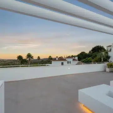 Newly built villa with panoramic views located in a quiet area of La Cala Golf, Mijas Costa Picture 19