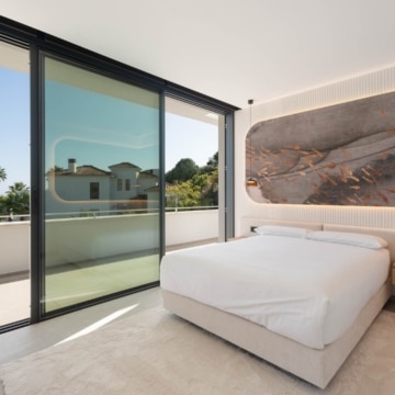 Newly built villa with panoramic views located in a quiet area of La Cala Golf, Mijas Costa Picture 4