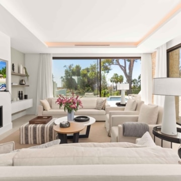 Architectural masterpiece positioned close to golf in San Pedro Alcántara Picture 33