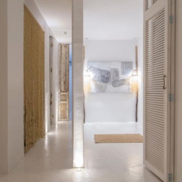 Ibiza Style apartment with Roof Terrace & Rental Licence, Walking Distance to the Beach in Marbella East Picture 22