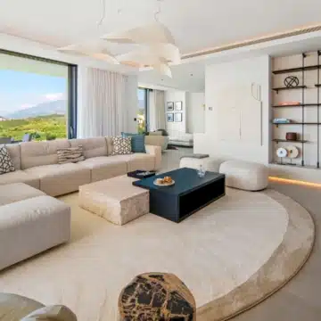 Newly built south facing villa with sweeping sea and mountains views in El Rosario, Marbella East Picture 0
