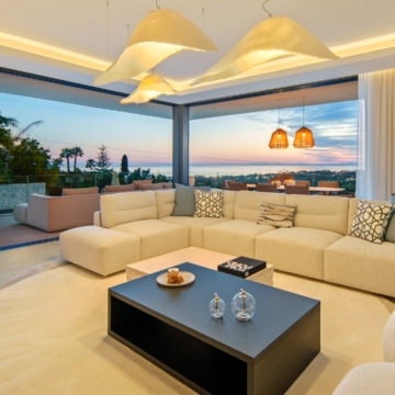 Newly built south facing villa with sweeping sea and mountains views in El Rosario, Marbella East Picture 36