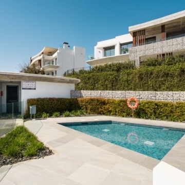 Duplex penthouse with open views of the sea and golf course in Real de La Quinta, Benahavís Picture 22