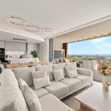Duplex penthouse with open views of the sea and golf course in Real de La Quinta, Benahavís Picture 42
