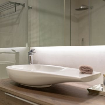 Spectacular 3-bedroom frontline beach apartment within the exclusive The Edge development, Estepona Picture 24