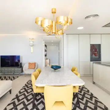 Spectacular 3-bedroom frontline beach apartment within the exclusive The Edge development, Estepona Picture 4
