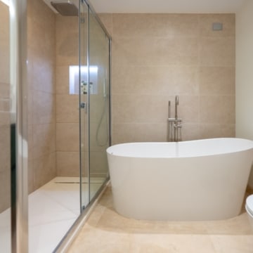 Three bedroom townhouse with rooftop terrace and panoramic views in Aloha Pueblo, Nueva Andalucía Picture 22
