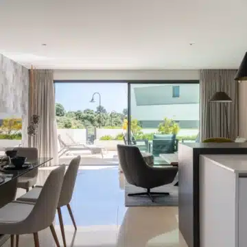 Luxury townhouse just steps from the beach in the heart of La Cala de Mijas Picture 2