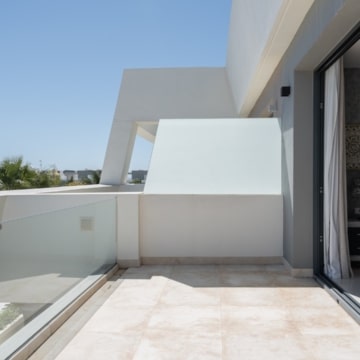 Luxury townhouse just steps from the beach in the heart of La Cala de Mijas Picture 20