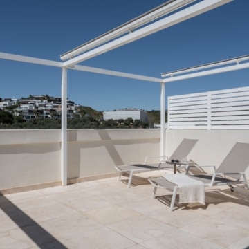 Luxury townhouse just steps from the beach in the heart of La Cala de Mijas Picture 28