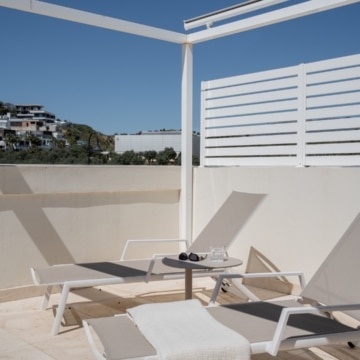 Luxury townhouse just steps from the beach in the heart of La Cala de Mijas Picture 30