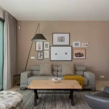 Luxury townhouse just steps from the beach in the heart of La Cala de Mijas Picture 5