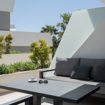 Luxury townhouse just steps from the beach in the heart of La Cala de Mijas Picture 10