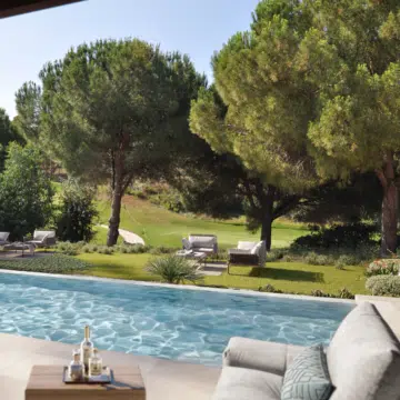 Luxury three bedroom villa offering sweeping views of the golf course in La Cala Golf, Mijas Picture 6