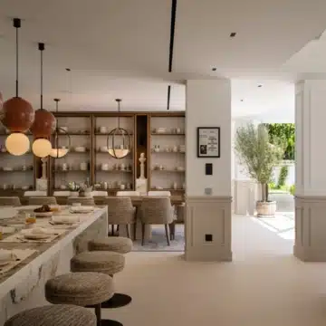 Luxury six bedroom villa nestled within Marbella’s Golf Valley in Nueva Andalucía, Marbella Picture 5