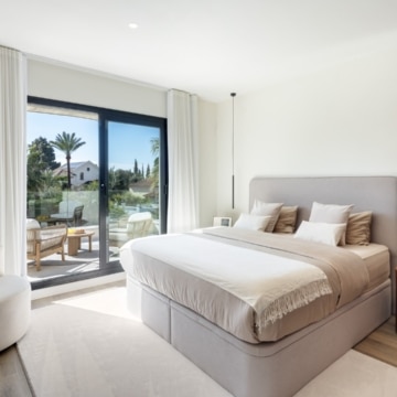 Contemporary Mediterranean villa in the highly desirable Cortijo Blanco area of San Pedro de Alcántara Picture 18