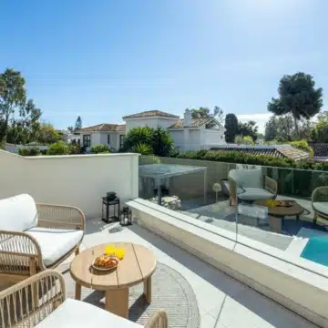 Contemporary Mediterranean villa in the highly desirable Cortijo Blanco area of San Pedro de Alcántara Picture 20