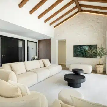 Contemporary Mediterranean villa in the highly desirable Cortijo Blanco area of San Pedro de Alcántara Picture 27