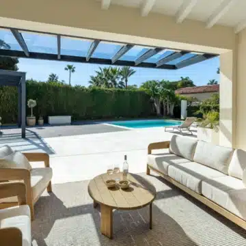 Contemporary Mediterranean villa in the highly desirable Cortijo Blanco area of San Pedro de Alcántara Picture 8