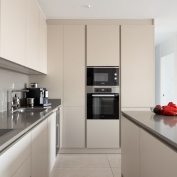 Impressive luxury apartment in the heart of the exclusive Golf Valley of La Quinta, Benahavis Picture 21