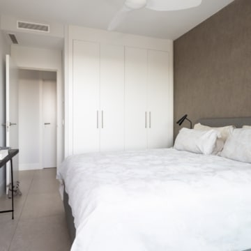 Impressive luxury apartment in the heart of the exclusive Golf Valley of La Quinta, Benahavis Picture 23