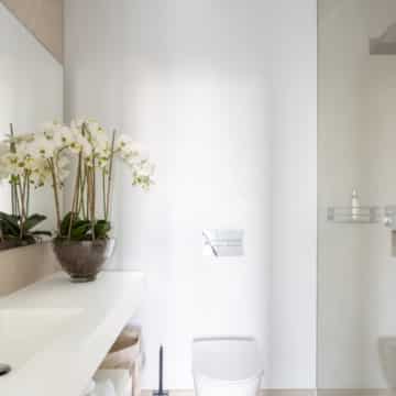 Impressive luxury apartment in the heart of the exclusive Golf Valley of La Quinta, Benahavis Picture 28