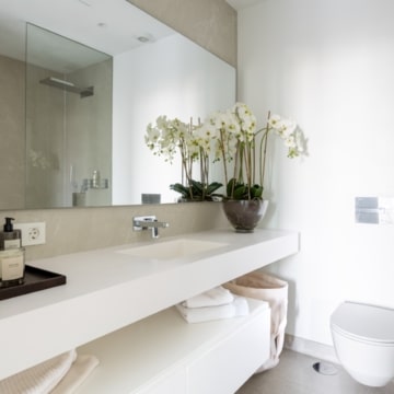 Impressive luxury apartment in the heart of the exclusive Golf Valley of La Quinta, Benahavis Picture 29