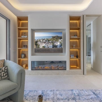 Refurbished apartment with lovely views of the sea in Bahía del Velerín, Estepona Picture 14
