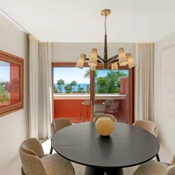Duplex penthouse with timeless Andalusian architecture within the beachfront enclave of Torre Bermeja, Estepona Picture 11