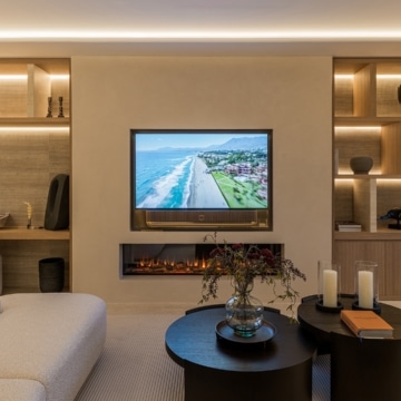 Duplex penthouse with timeless Andalusian architecture within the beachfront enclave of Torre Bermeja, Estepona Picture 51