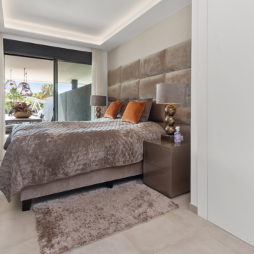 Luxury 3-Bedroom Garden Apartment with Expansive Terraces & Open Views in El Campanario Hills, Estepona Picture 19