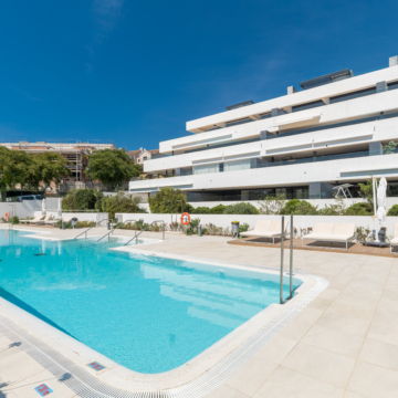 Luxury 3-Bedroom Garden Apartment with Expansive Terraces & Open Views in El Campanario Hills, Estepona Picture 30