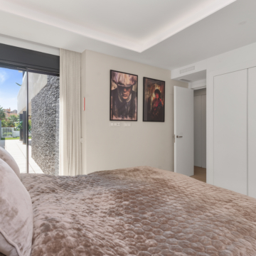 Luxury 3-Bedroom Garden Apartment with Expansive Terraces & Open Views in El Campanario Hills, Estepona Picture 24