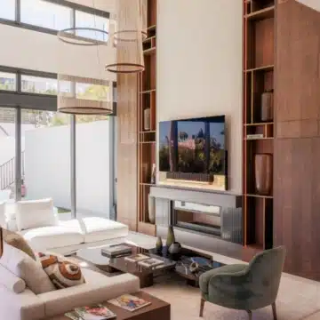 Four Villas – Five bedroom detached Villa with mountain views in Marbella Golden Mile Picture 7