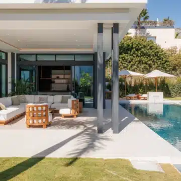 Four Villas – Five bedroom detached Villa with mountain views in Marbella Golden Mile Picture 5