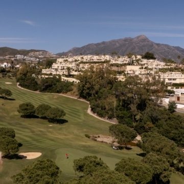 Exceptional four-bedroom townhouse nestled in the prestigious enclave of El Herrojo, Benahavís Picture 40