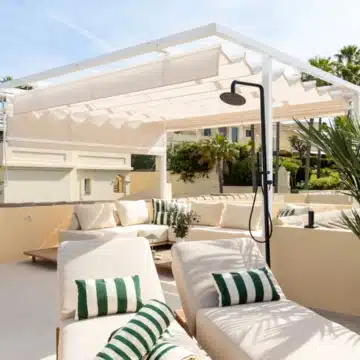 Exceptional four-bedroom townhouse nestled in the prestigious enclave of El Herrojo, Benahavís Picture 15