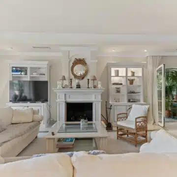 Villa Almar, Timeless Classic Living in Bahía de Marbella Picture 13