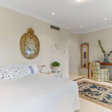Villa Almar, Timeless Classic Living in Bahía de Marbella Picture 36