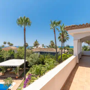 Villa Almar, Timeless Classic Living in Bahía de Marbella Picture 29