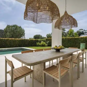 Newly built exceptional Mediterranean villa in La Alqueria, Benahavis Picture 2