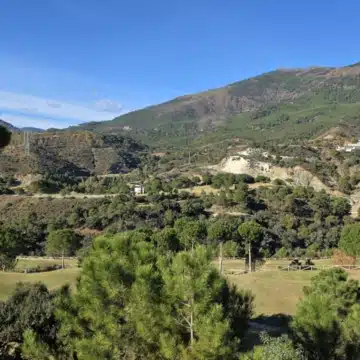 Villa Project – Frontline golf villa in a priviledged location of La Zagaleta, Benahavis Picture 0
