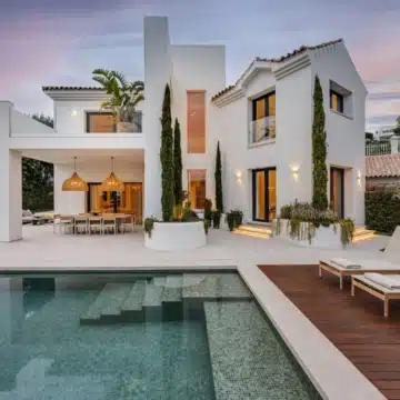 Newly built exceptional Mediterranean villa in La Alqueria, Benahavis Picture 50