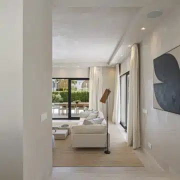 Newly built exceptional Mediterranean villa in La Alqueria, Benahavis Picture 55