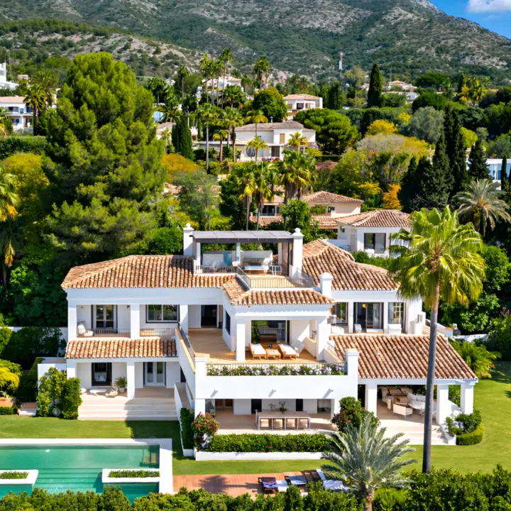 Andalucian villa ideally positioned in Nagüeles, in the heart of Marbella’s Golden Mile Picture