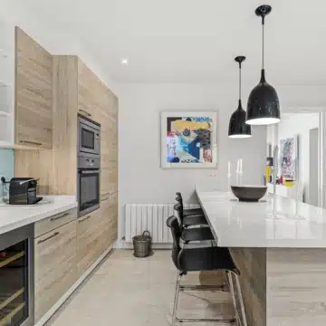 Andalucian villa ideally positioned in Nagüeles, in the heart of Marbella’s Golden Mile Picture 2