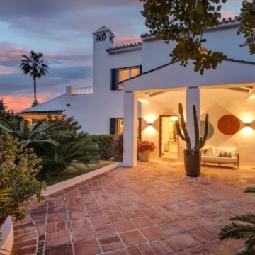 Andalucian villa ideally positioned in Nagüeles, in the heart of Marbella’s Golden Mile Picture 6