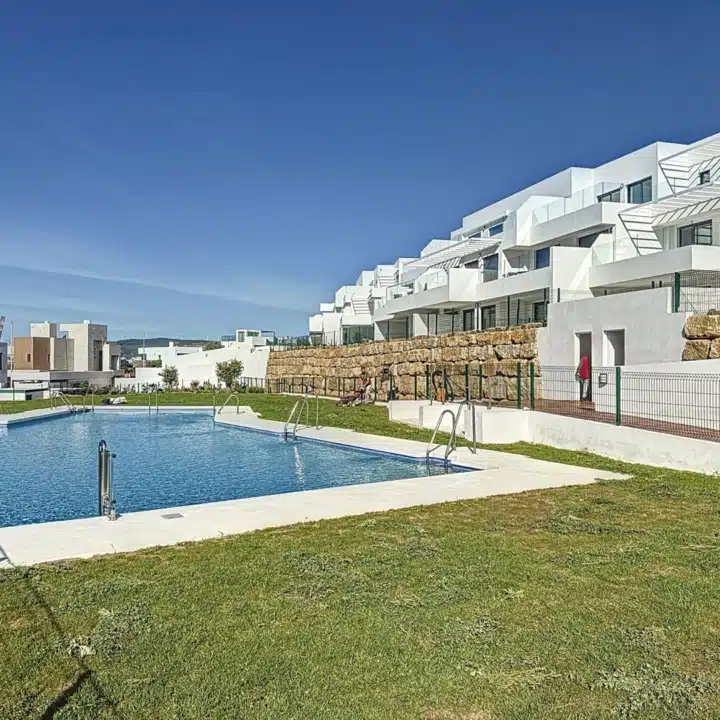 Brand new groundfloor apartment in the sought-after Camarate Golf area of Casares Picture